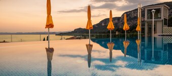 加爾達太陽天空泳池飯店