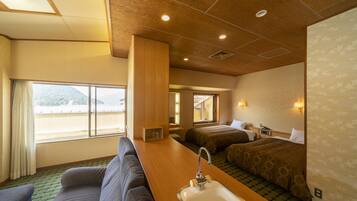 Suite, Non Smoking (Townhouse Side) | In-room safe, free WiFi, bed sheets