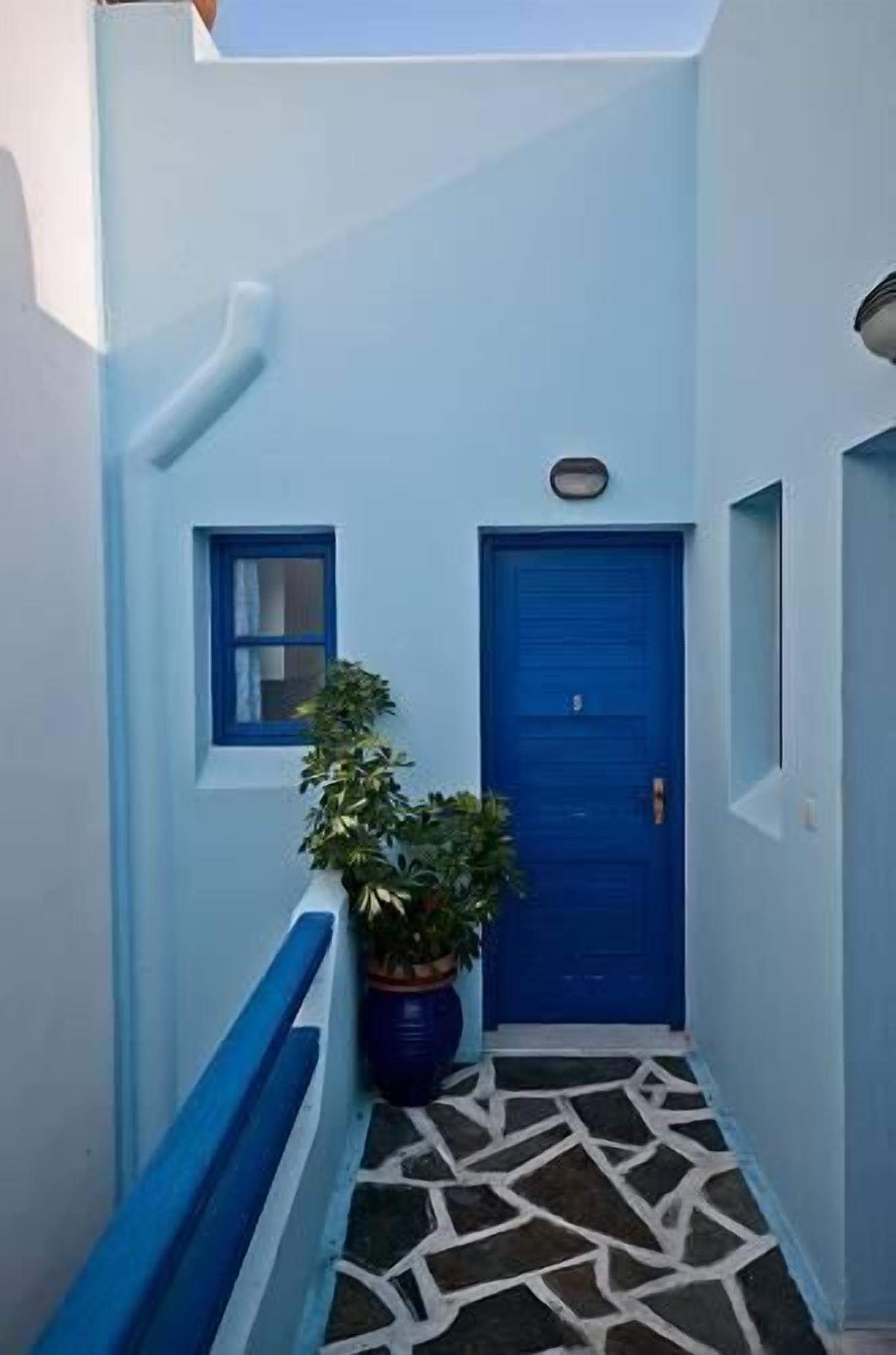 Photo - Galazia Studios