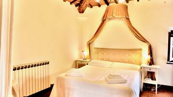 Chambre Triple Supérieure, 2 chambres, vue vallée