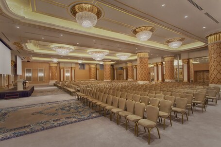 CVK Park Bosphorus Hotel Istanbul - Image 46