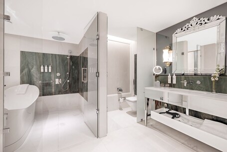 CVK Park Bosphorus Hotel Istanbul - Image 108