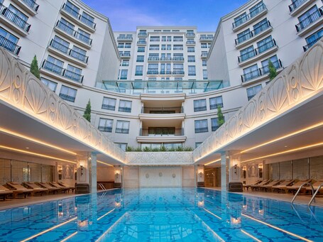 CVK Park Bosphorus Hotel Istanbul - Image 10