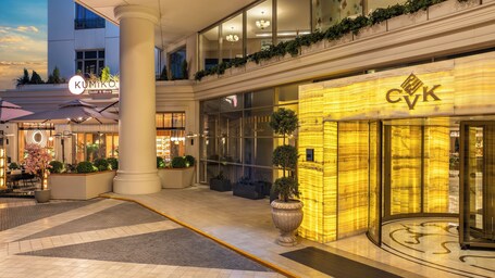 CVK Park Bosphorus Hotel Istanbul - Image 2