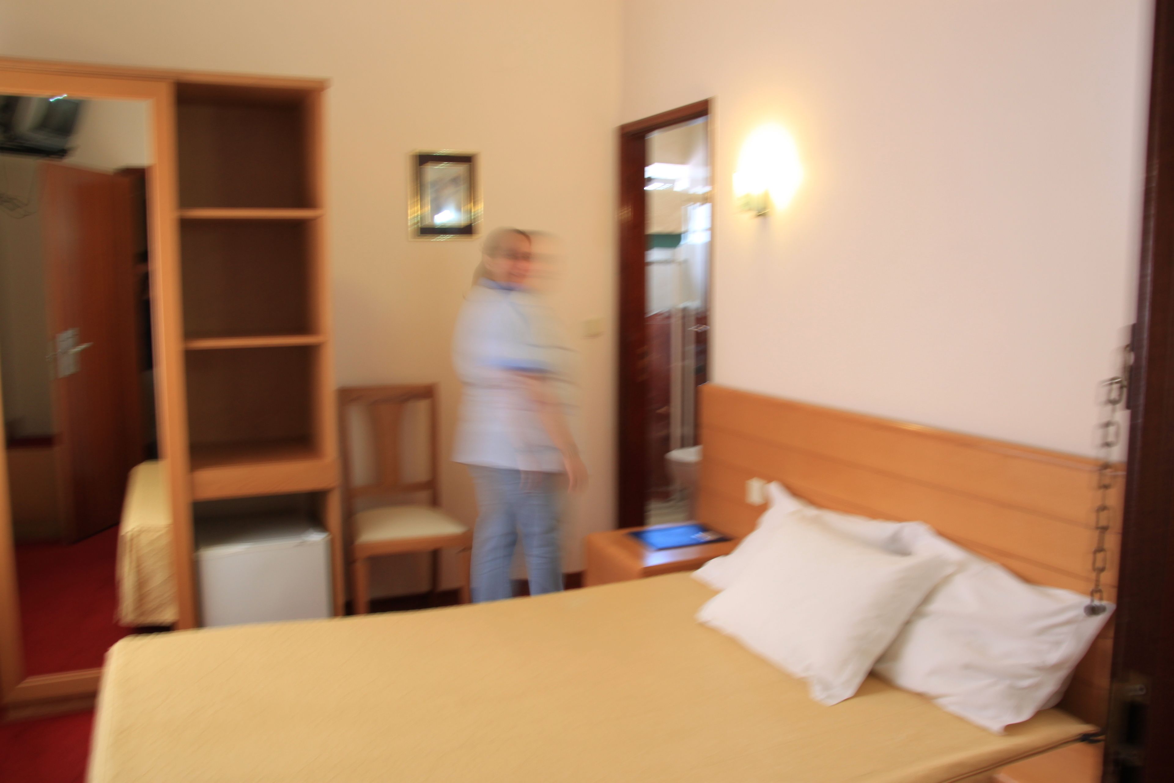 standard single room | soundproofing, free wifi