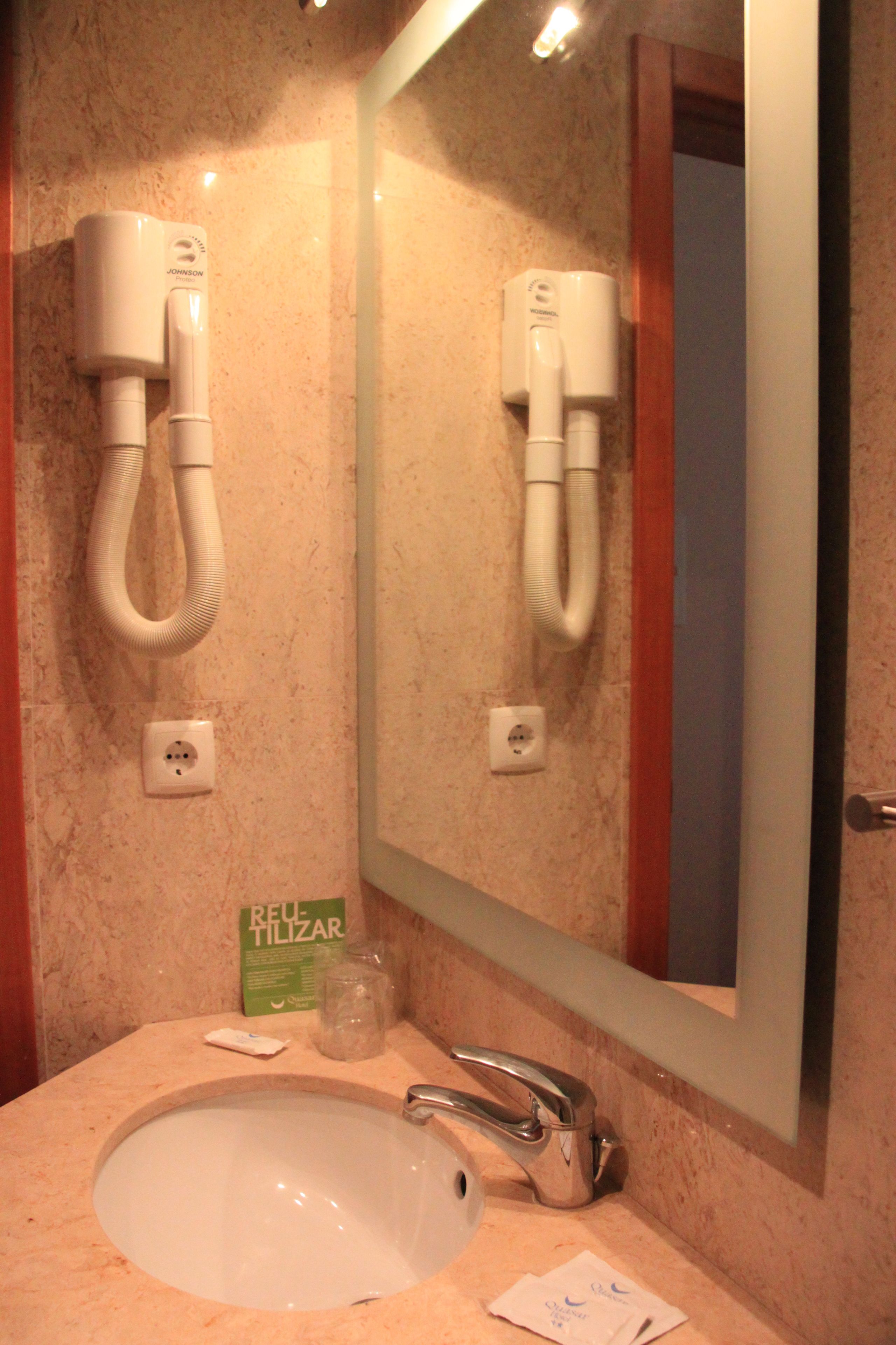 executive room | bathroom | hair dryer, towels
