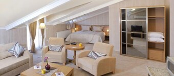 The Bosphorus Aparts