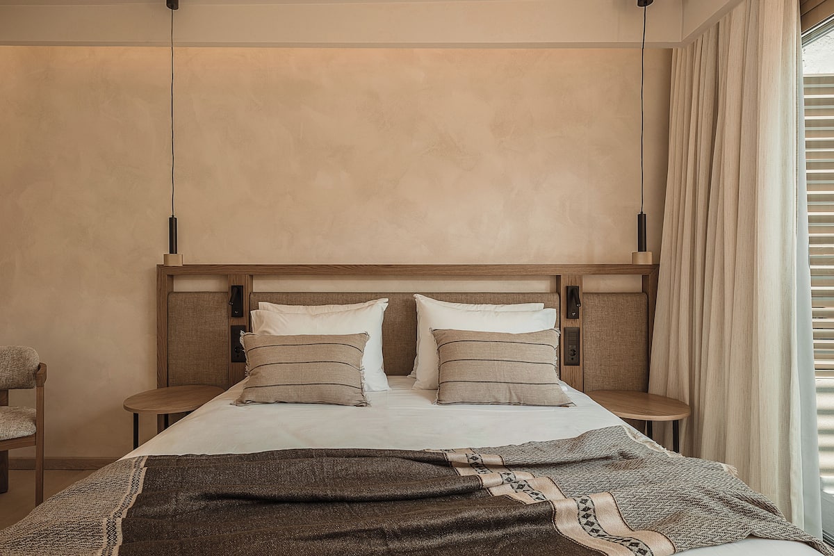 In-room safe, blackout drapes, iron/ironing board, free WiFi