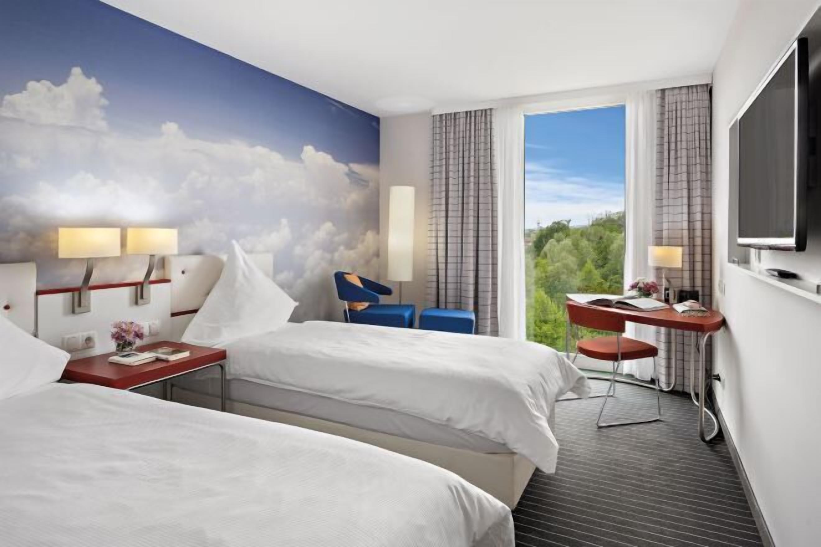 Hypo-allergenic bedding, soundproofing, iron/ironing board, free WiFi