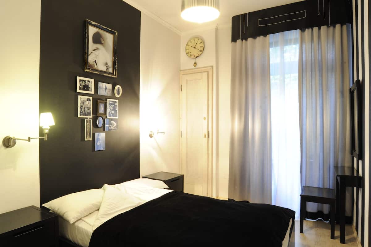 Standard Double Room, Shared Bathroom | In-room safe, individually decorated, individually furnished, free WiFi