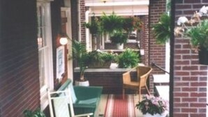 Porch - A Sentimental Journey B&B (Gettysburg)