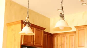 Standard Apartment, Ensuite (Master Suite) | Private kitchen