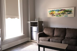 Standard-Vierbettzimmer, mit Bad (Room Five) | Lounge