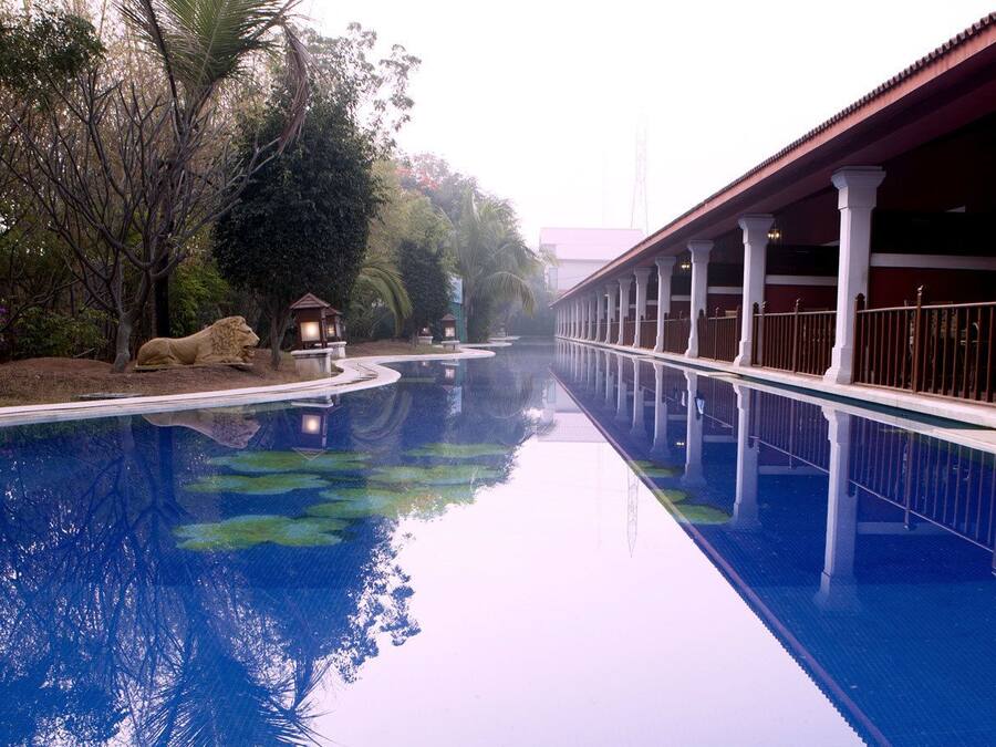 Piscina a l'aire lliure