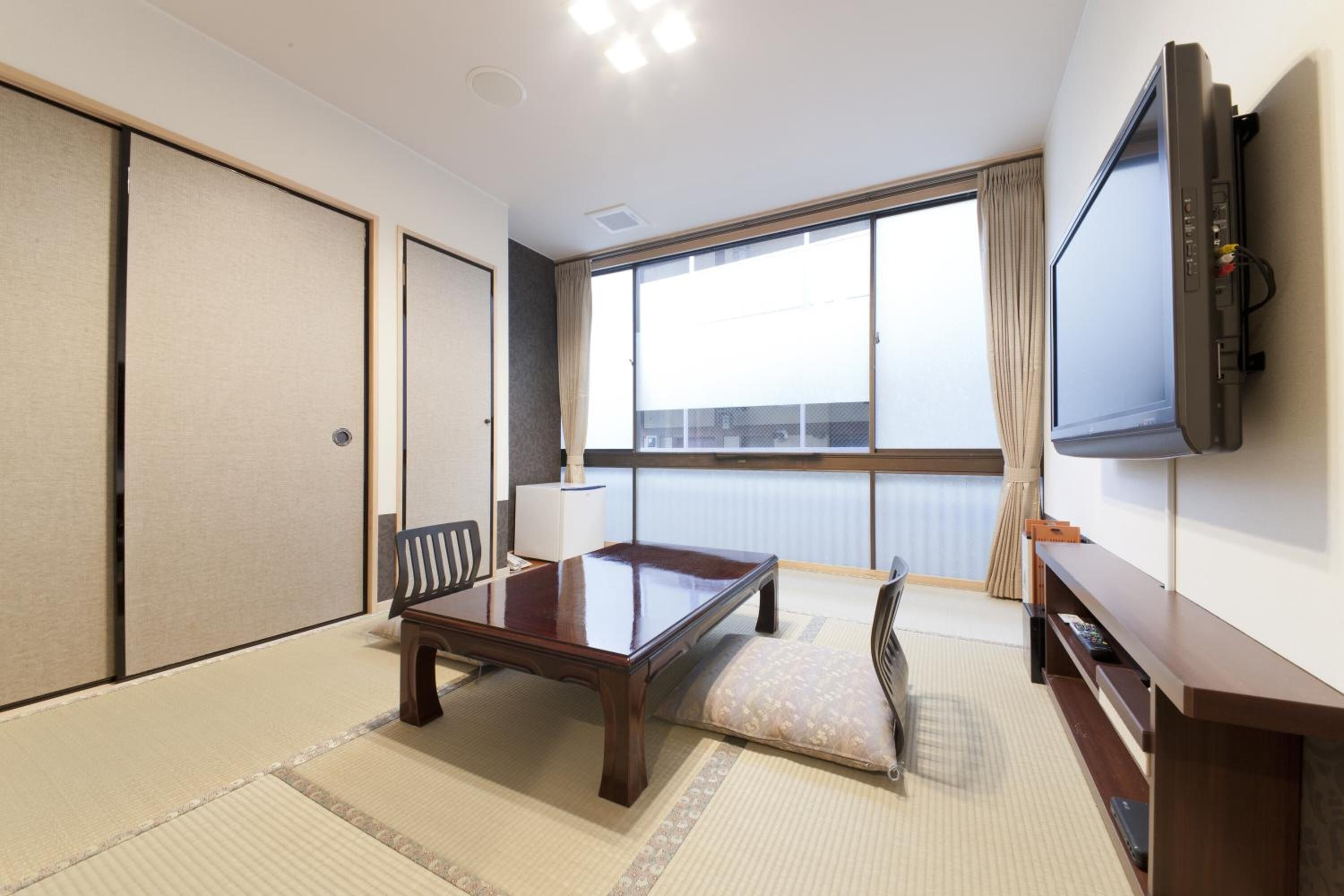 fridge, electric kettle