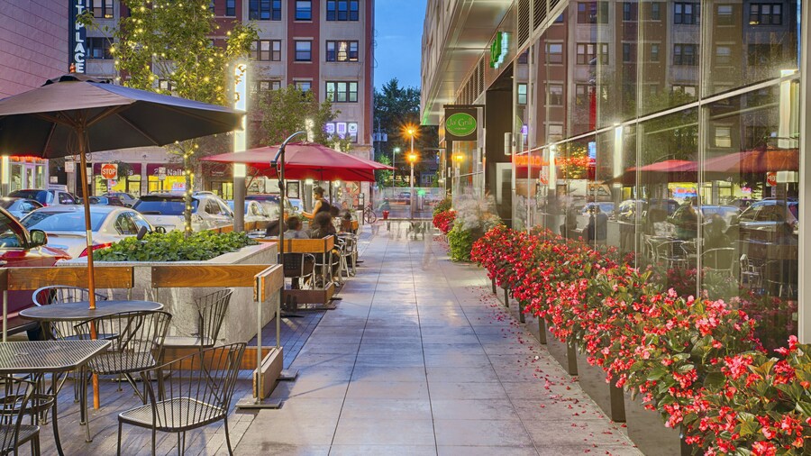 Hyatt Place Chicago-South/University Medical Center