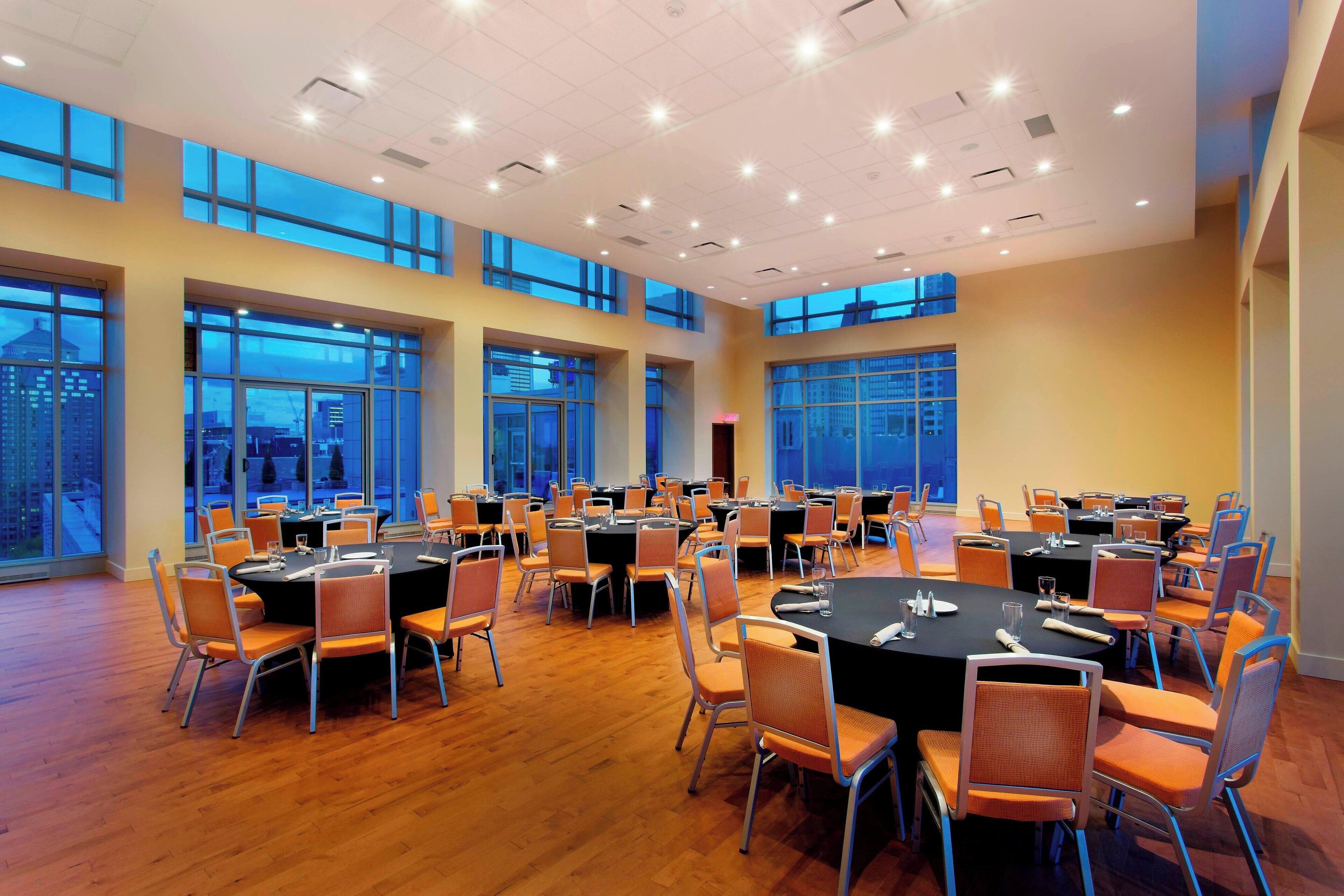 Foto - Courtyard by Marriott Montreal Downtown