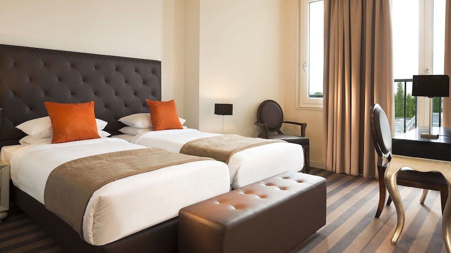 Executive Hotel Paris Gennevilliers