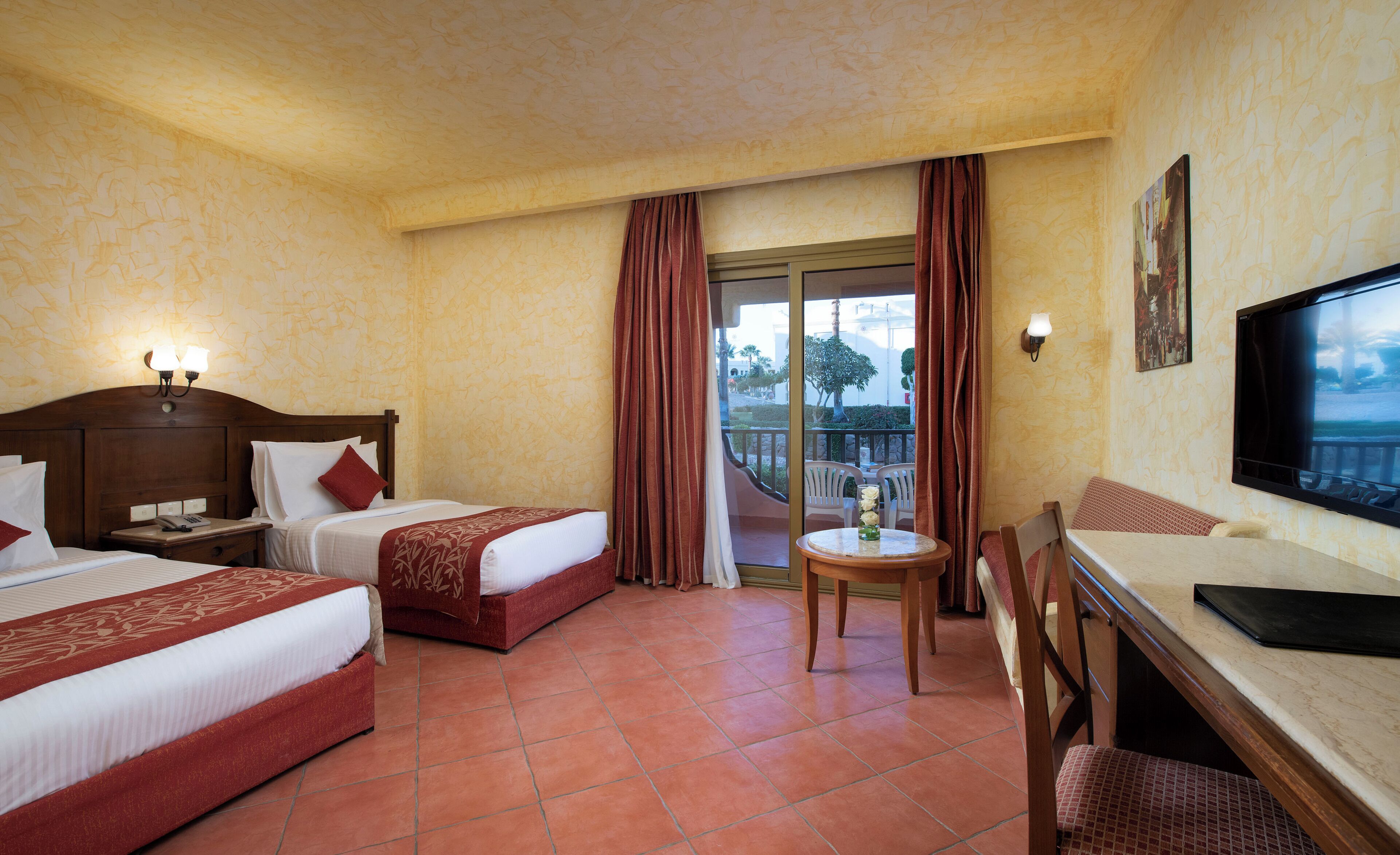 Egyptian cotton sheets, in-room safe, blackout curtains, free WiFi