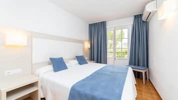 1 bedroom, in-room safe, desk, laptop workspace