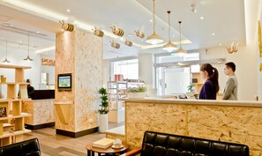 Interior entrance - Bee House by Cosmos Creation-Taipei Main Station (Taipei)