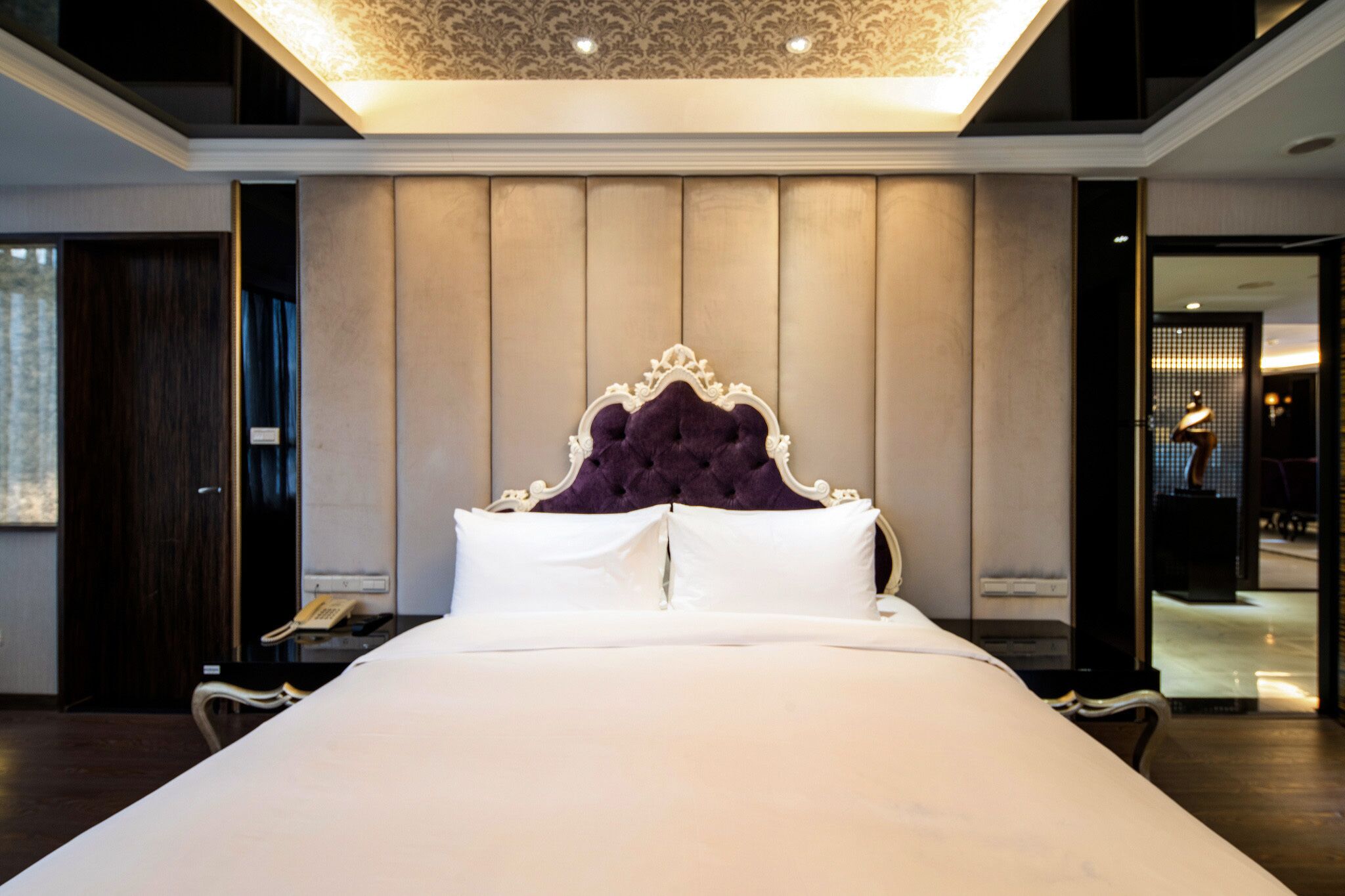 Presidential Studio Suite | Down duvets, in-room safe, individually decorated