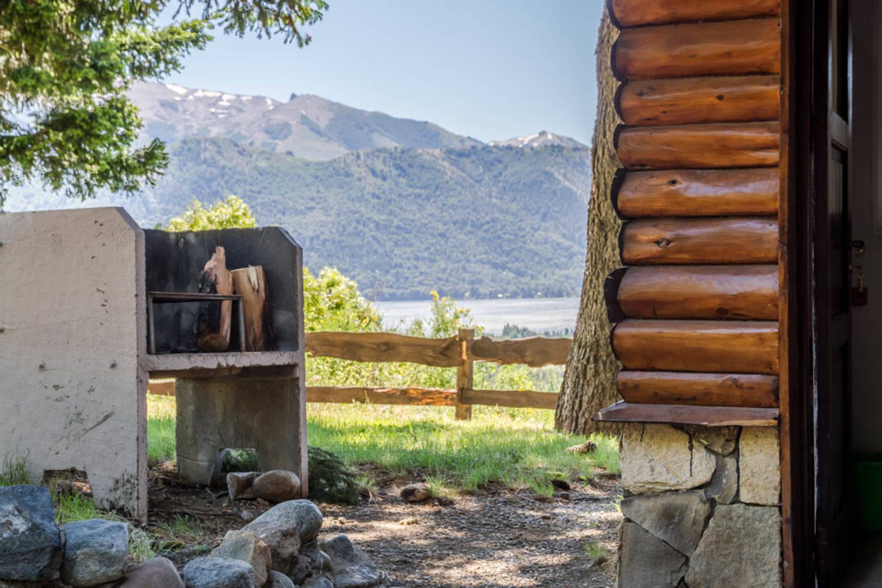 Bungalow, 1 Bedroom | In-room safe, blackout drapes, bed sheets