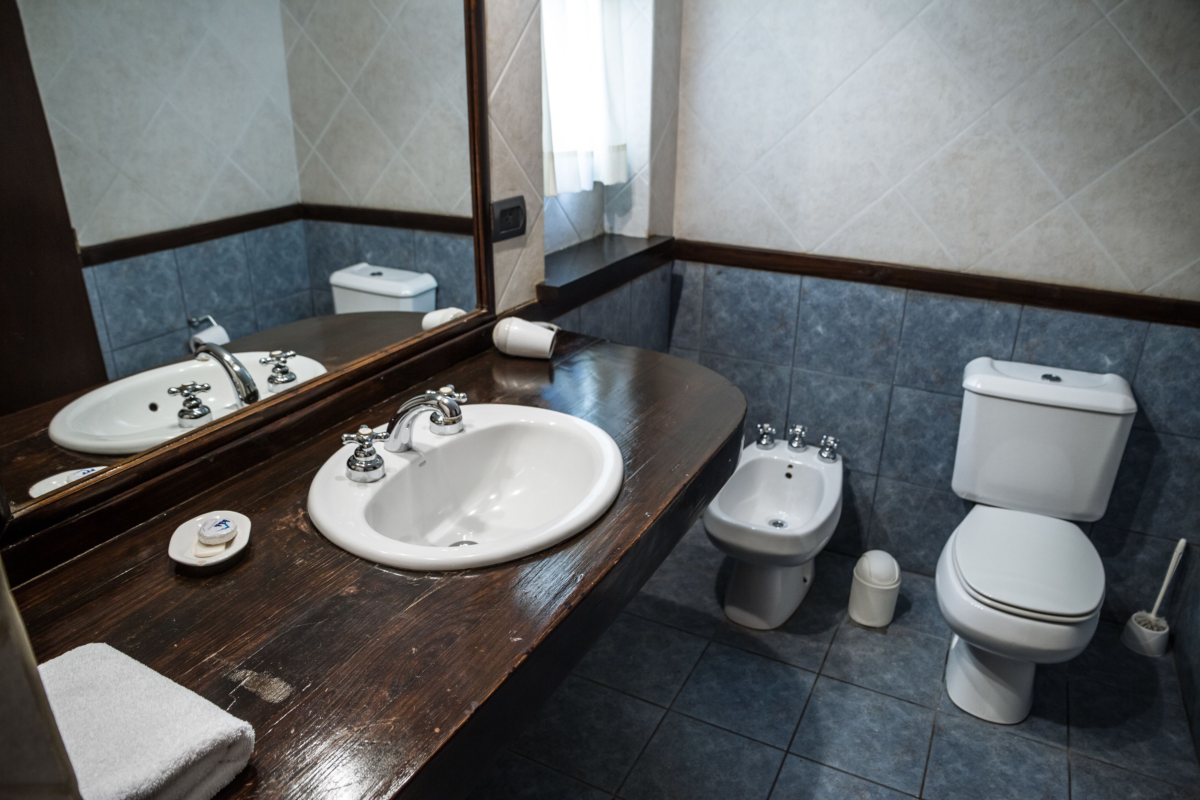 bungalow, 2 bedrooms | bathroom | combined shower/bathtub, free toiletries, hair dryer, bidet