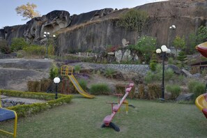 Children’s play area – outdoor - Hotel Karnavati (Abu Road)