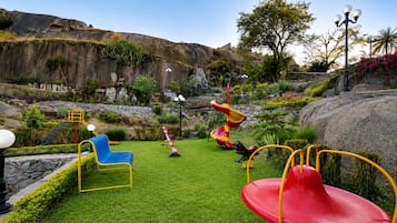 Children’s play area – indoor