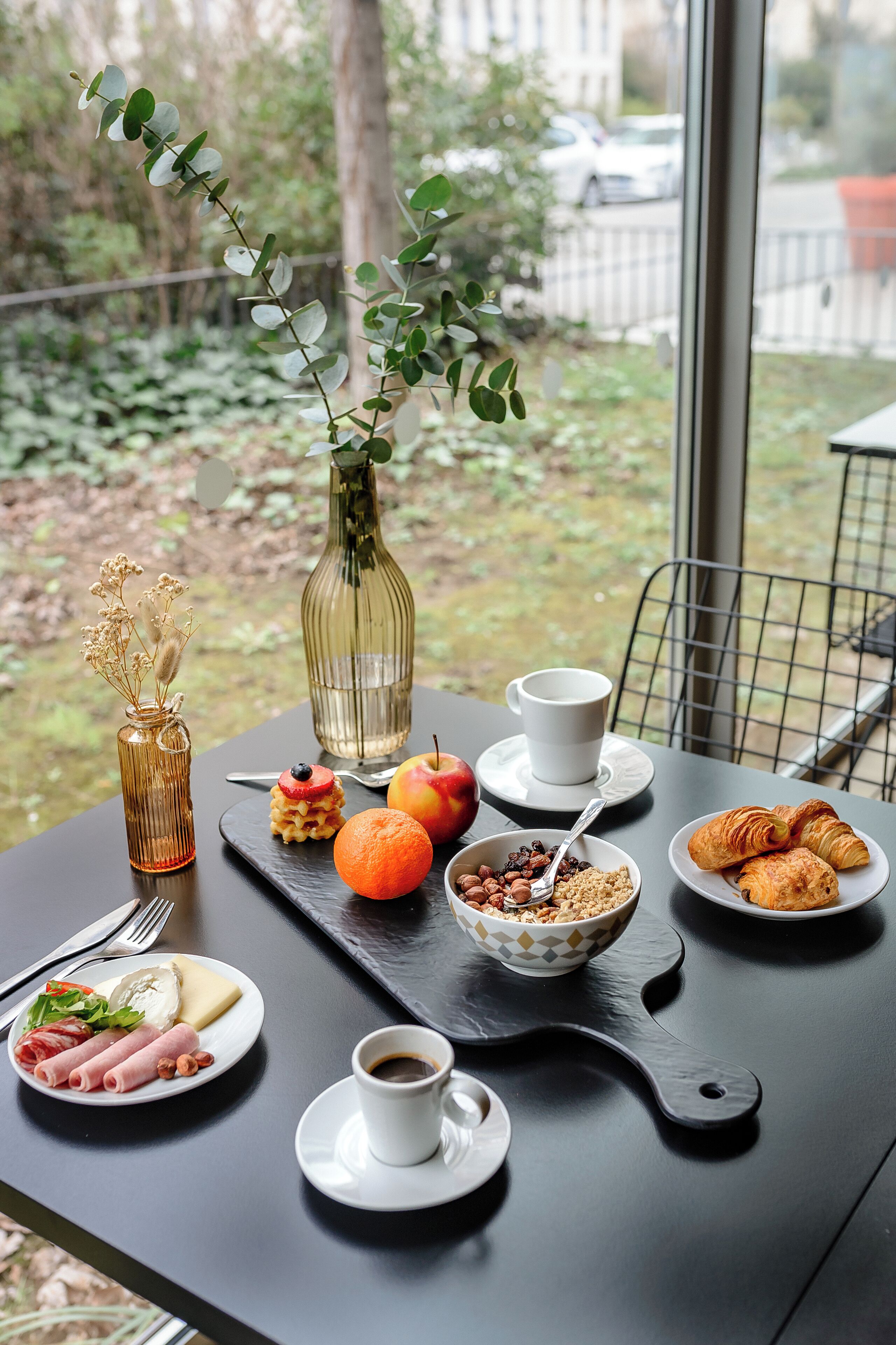 Petit déjeuner continental servi tous les jours en supplément