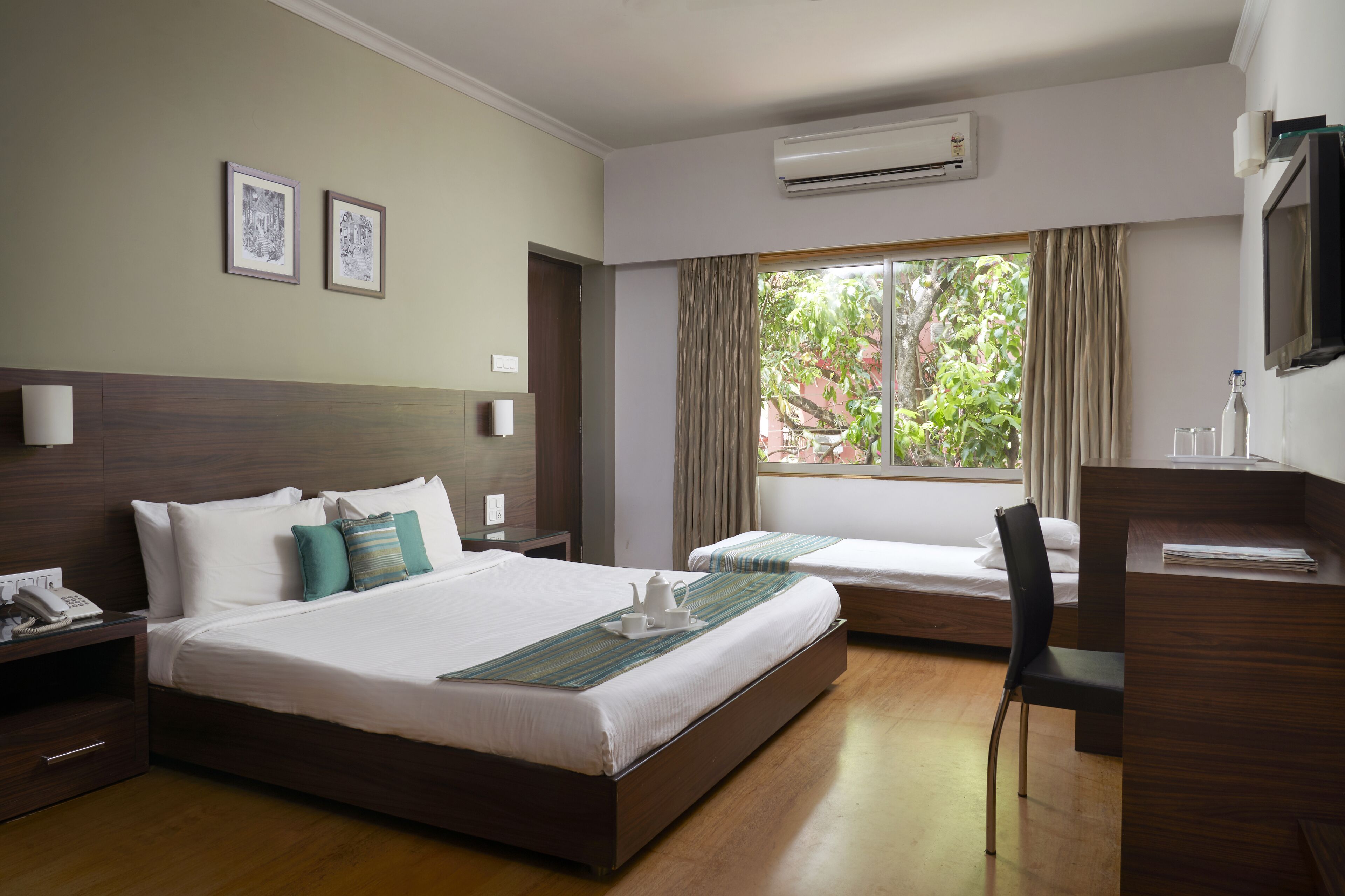 1 chambre, literie de qualité supérieure, bureau, rideaux occultants