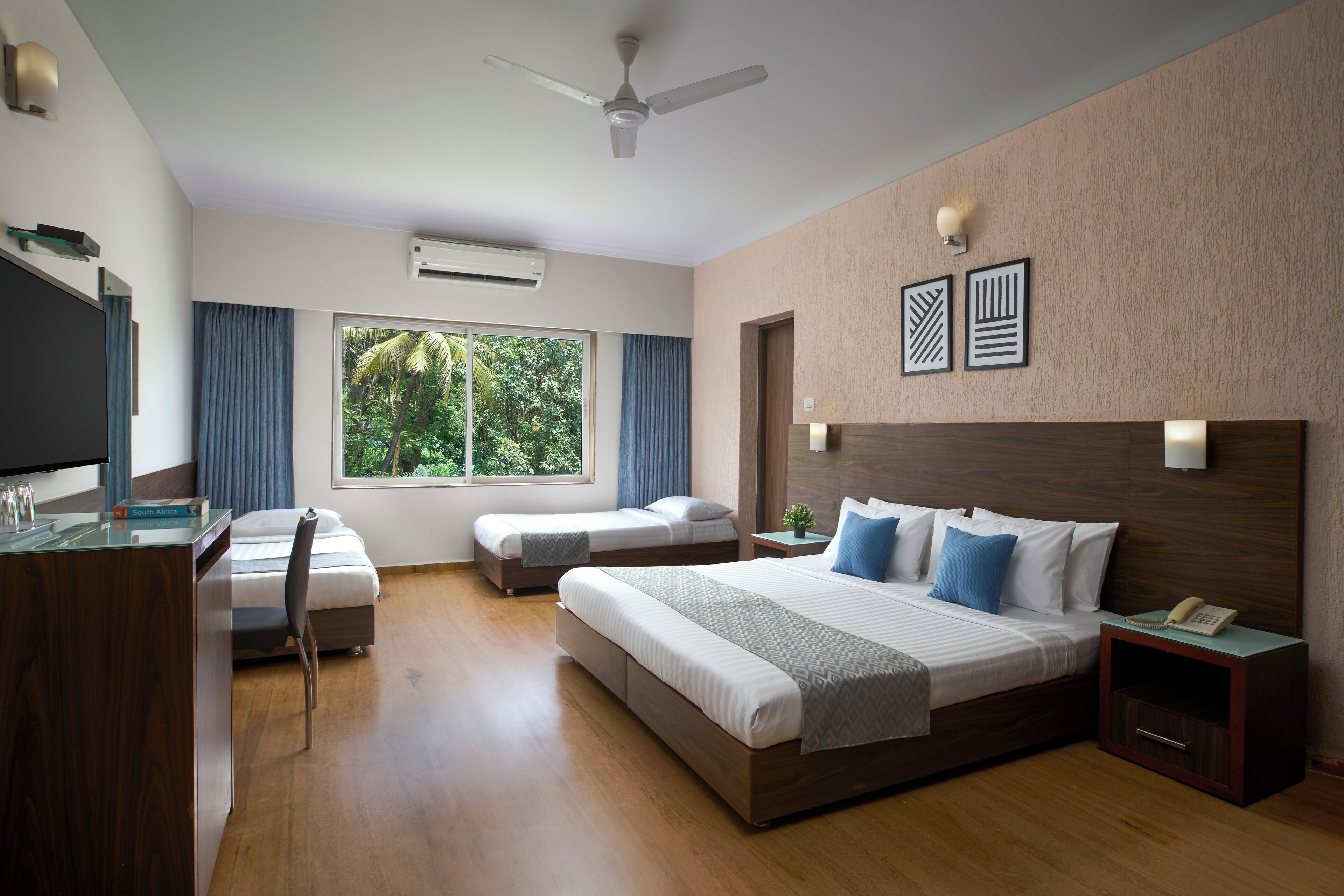 Photo - The Hawaii Comforts Panjim Donapaula