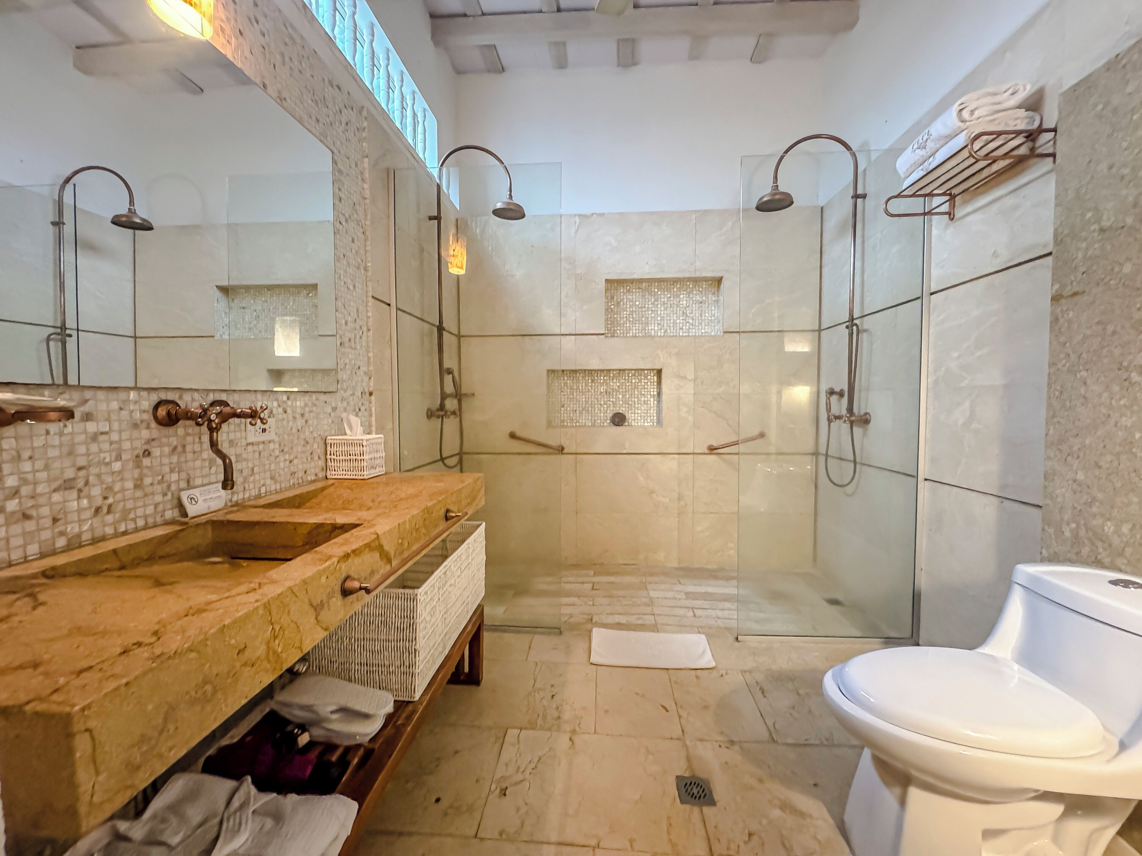 presidential suite, 1 bedroom | bathroom | hair dryer, bathrobes, slippers, towels