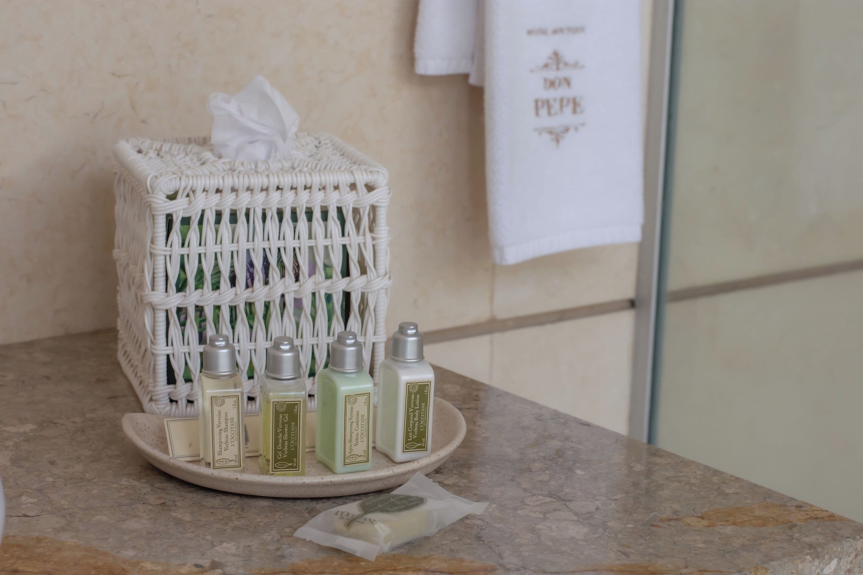 luxury suite, 1 bedroom | bathroom | hair dryer, bathrobes, slippers, towels