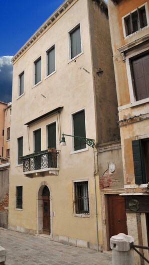 Fassade der Unterkunft