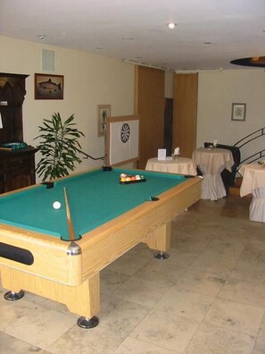 Billiards - Le Château de Limont (Donceel)