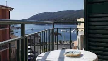 Double Room, 1 Double Bed, Sea View | Balcony