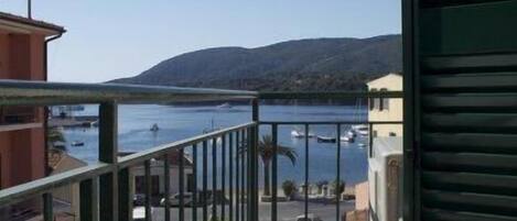 Double Room, 1 Double Bed, Sea View | Balcony