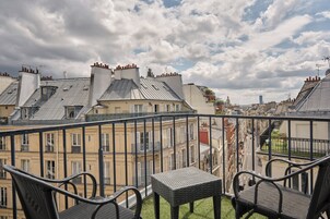 Superior Double Room (Josephine) | Premium bedding, in-room safe, desk, soundproofing