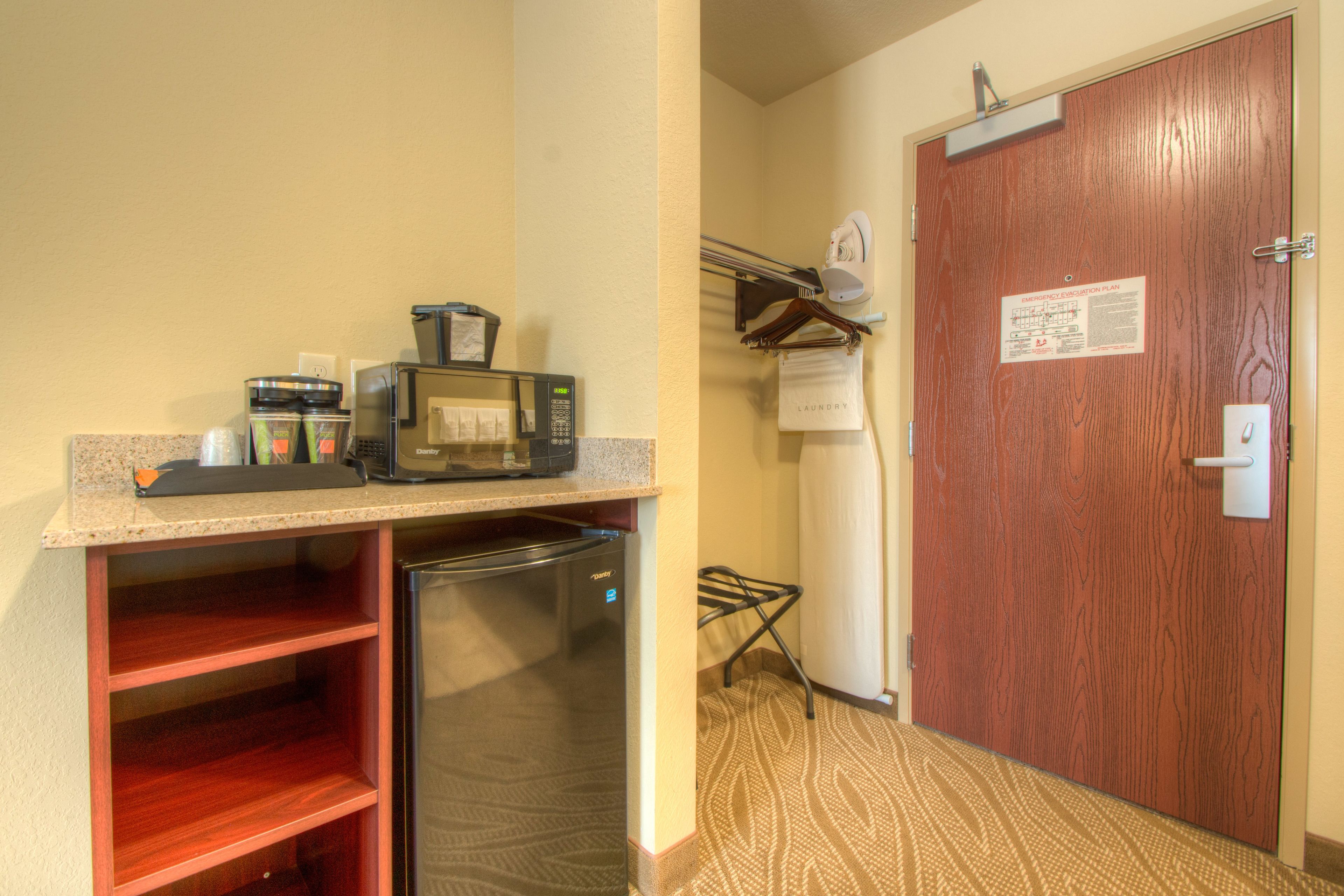 premium bedding, down duvets, pillow-top beds, in-room safe