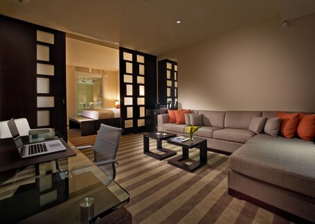 EB Hotel Miami - Image 19