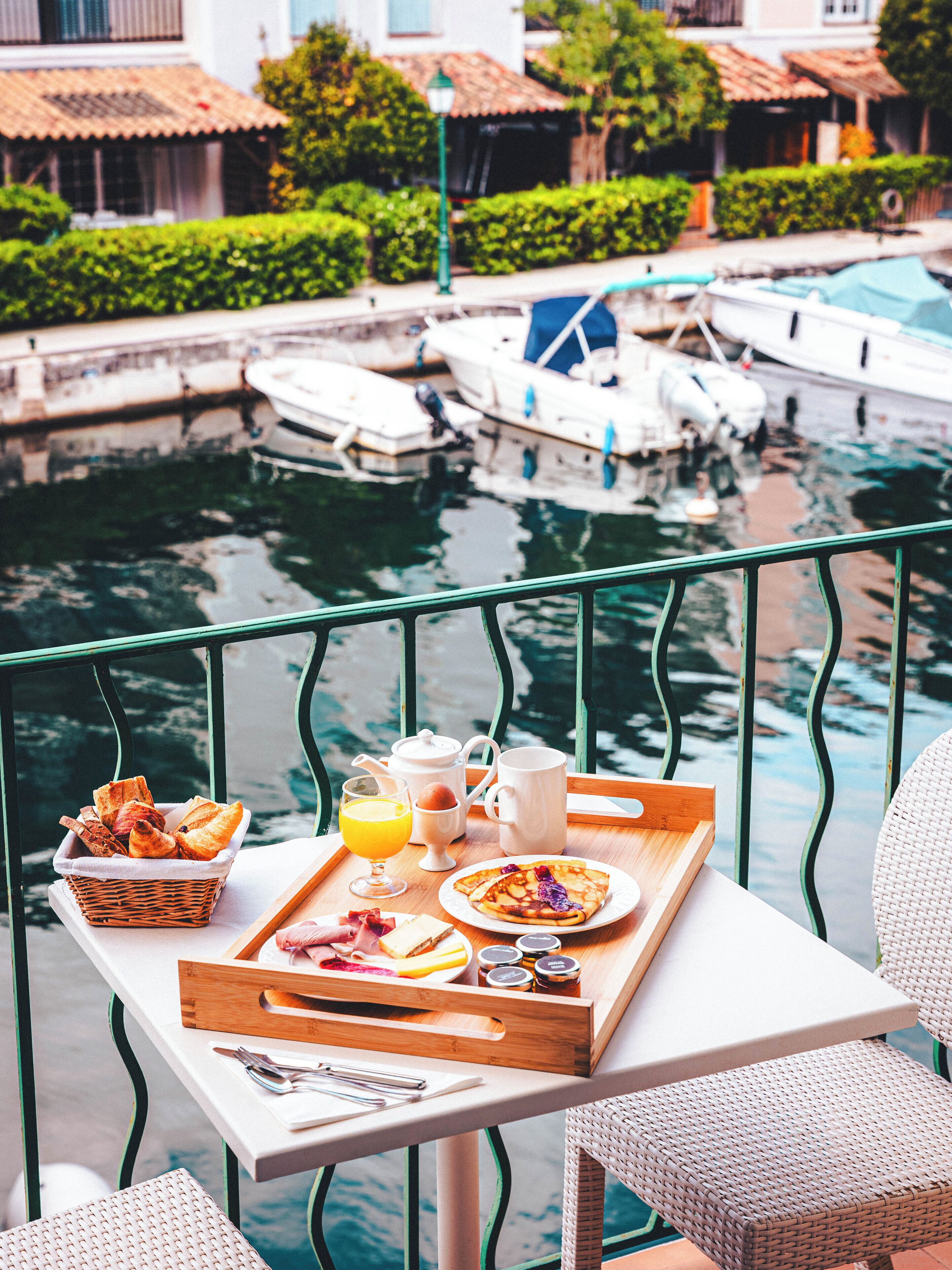 Superior-Zimmer, Balkon, Kanalblick | Terrasse/Patio