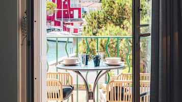 Appartement Confort avec Balcon | Balcon