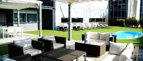 Außenpool (je nach Saison geöffnet)