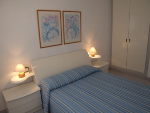 Condo, 1 phòng ngủ | Bàn ủi/dụng cụ ủi quần áo, nôi/giường cho trẻ sơ sinh (phụ phí) 