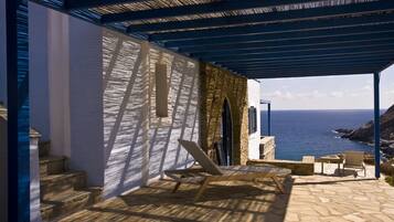 Grand Villa, Sea View (Blue) | Exterior