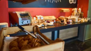 Daily buffet breakfast (EUR 15.00 per person)