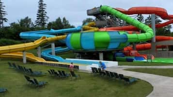Tempat bermain anak - outdoor