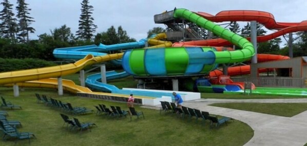 Children's play area - outdoor